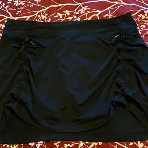 Antigua cinch skort
